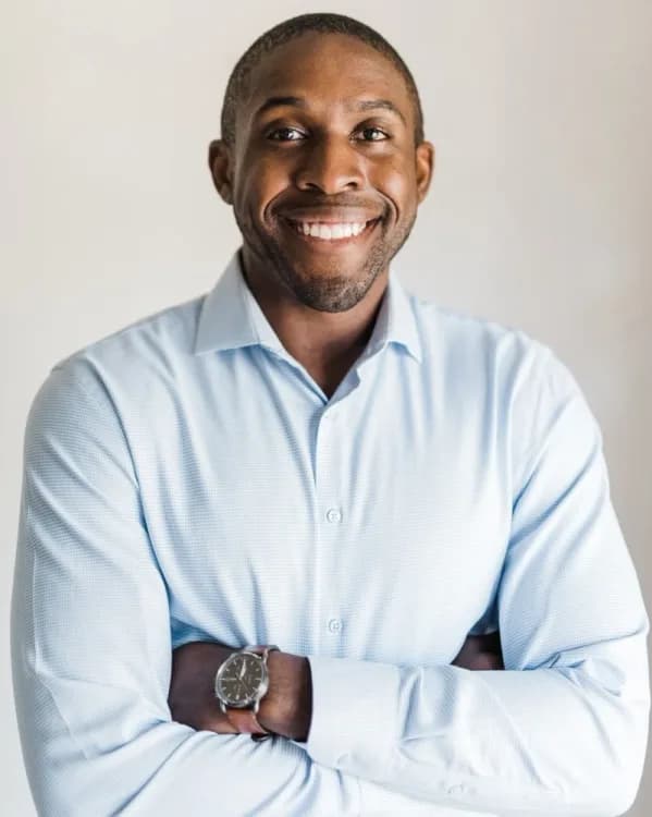 Dr. Leke Olowokere, Springdale Dentures and Implants